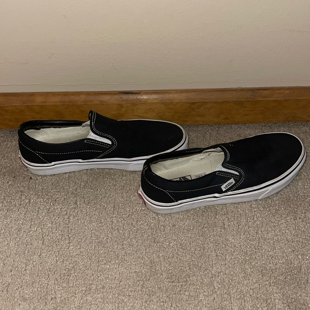 Black Vans—Women’s Size 8.0/Men’s 6.5